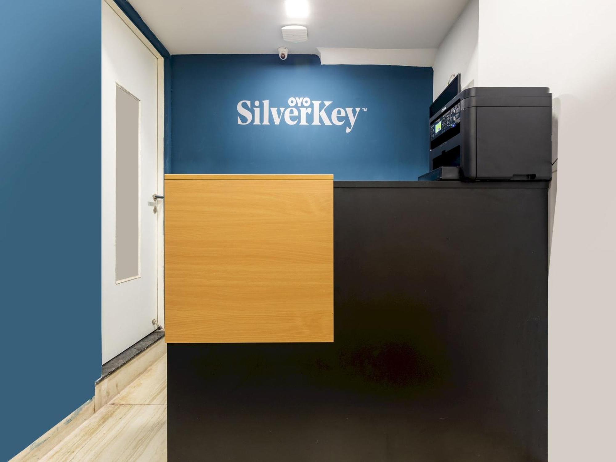 Silverkey Fusion Stays Indore Eksteriør bilde